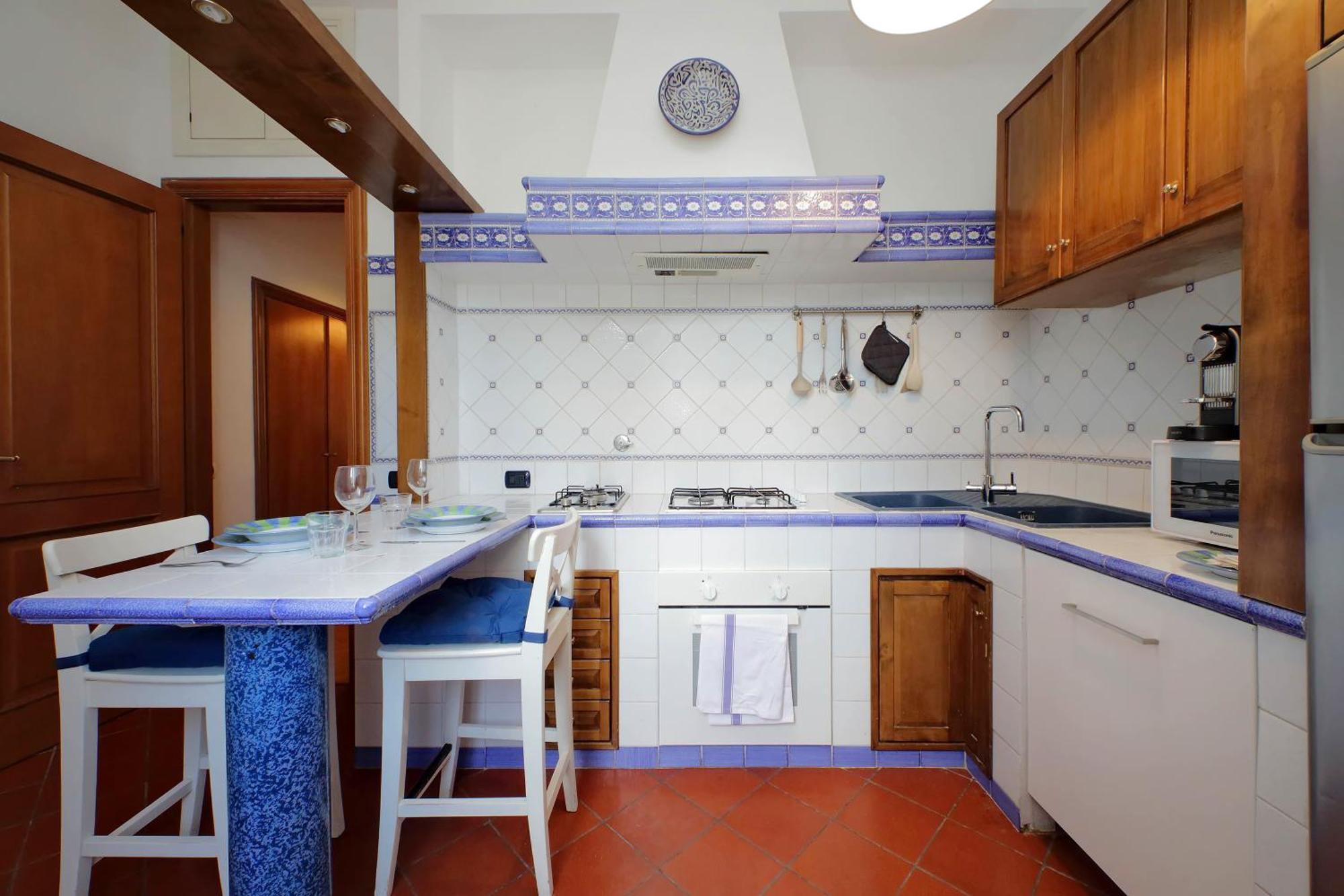 Ych-Comfortable 2 Bedrooms Flat Near Colosseum Rome Exterior photo
