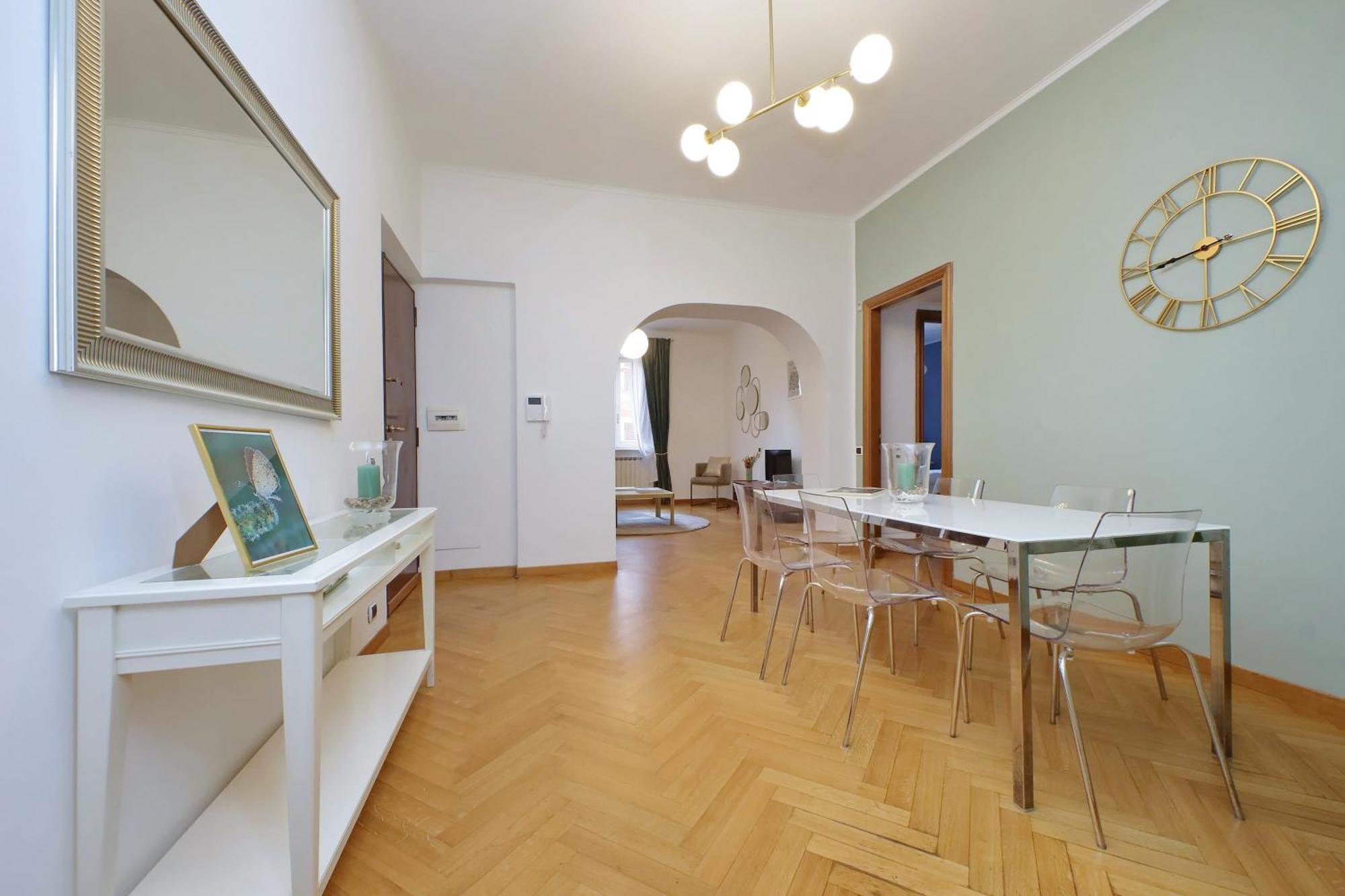Ych-Comfortable 2 Bedrooms Flat Near Colosseum Rome Exterior photo